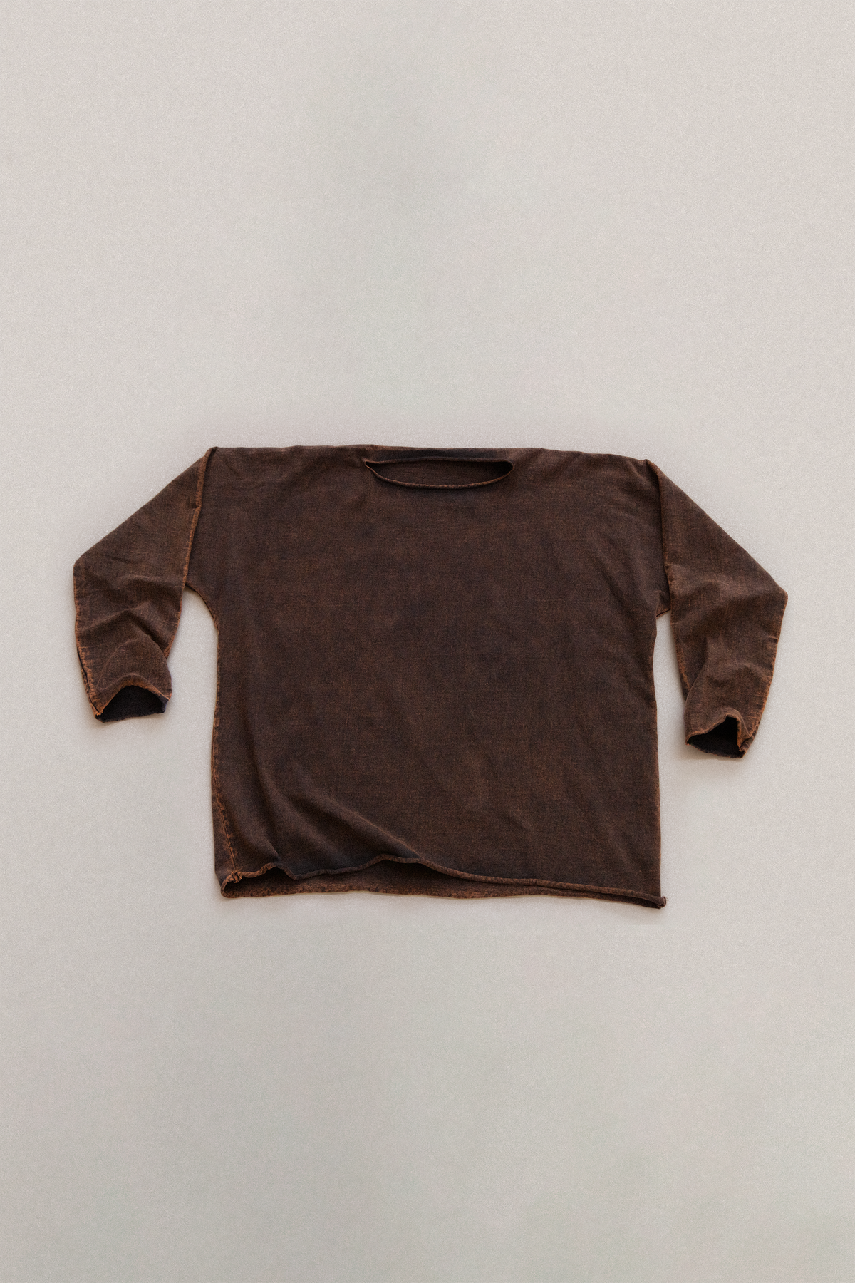 RUST LONG SLEEVE measurements